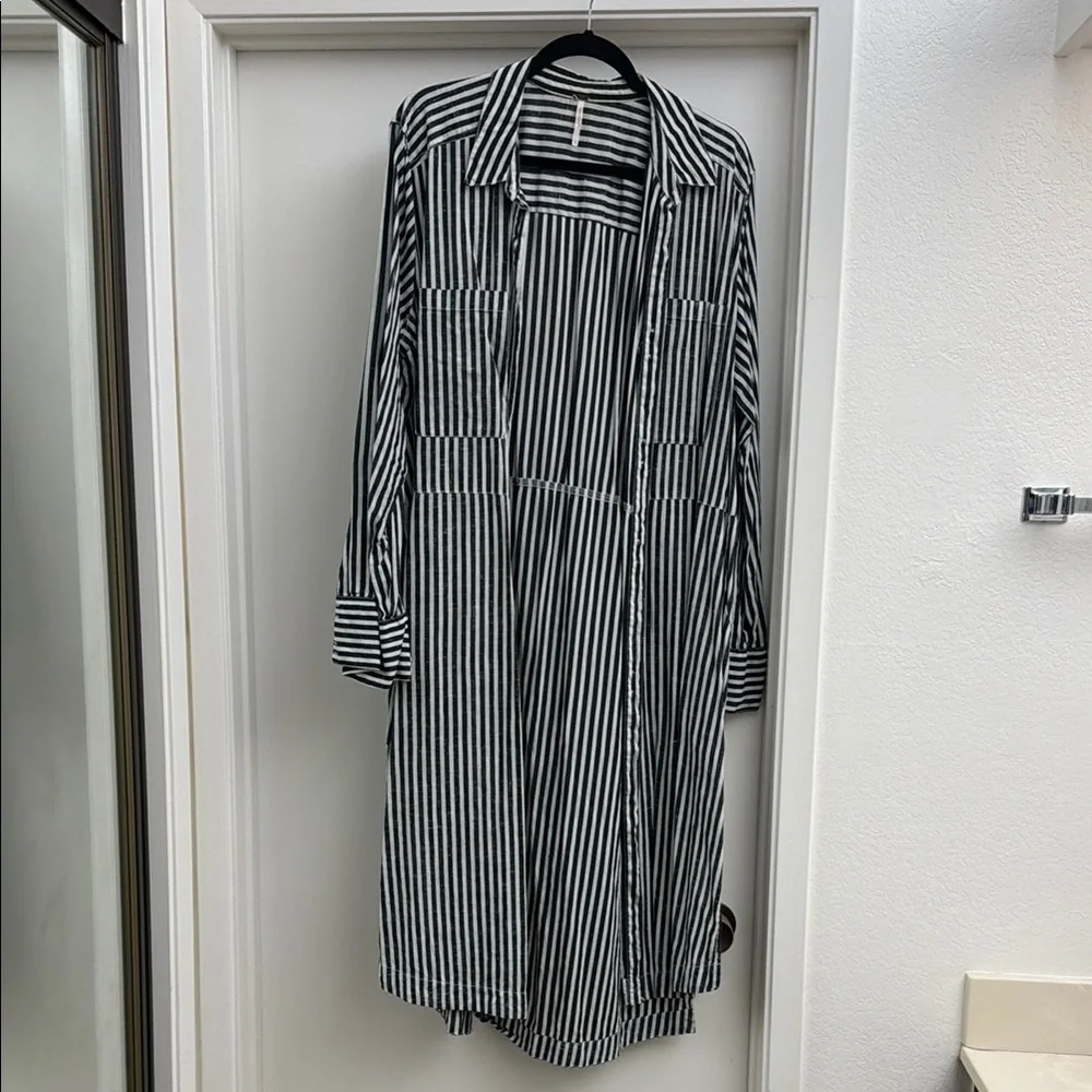 Striped Button-Front Shirt Dress in Black and White